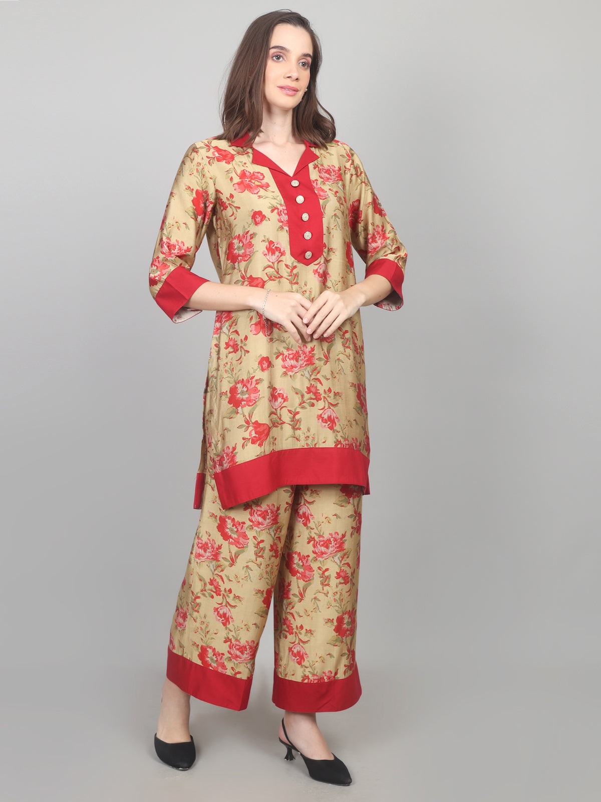 Réd Gold Chanderi Set