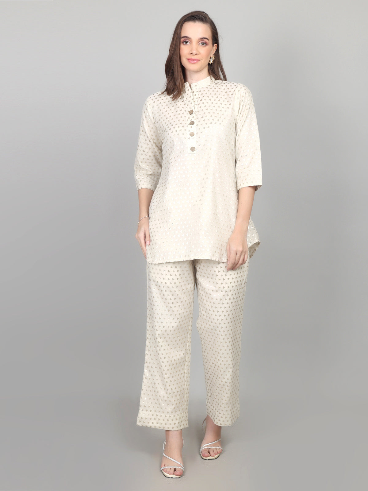 Ivory Textured Kurta Set with Minimal Embellishment