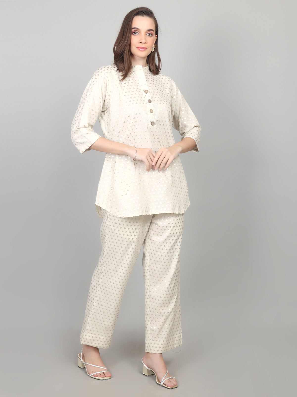 Ivory Textured Kurta Set with Minimal Embellishment