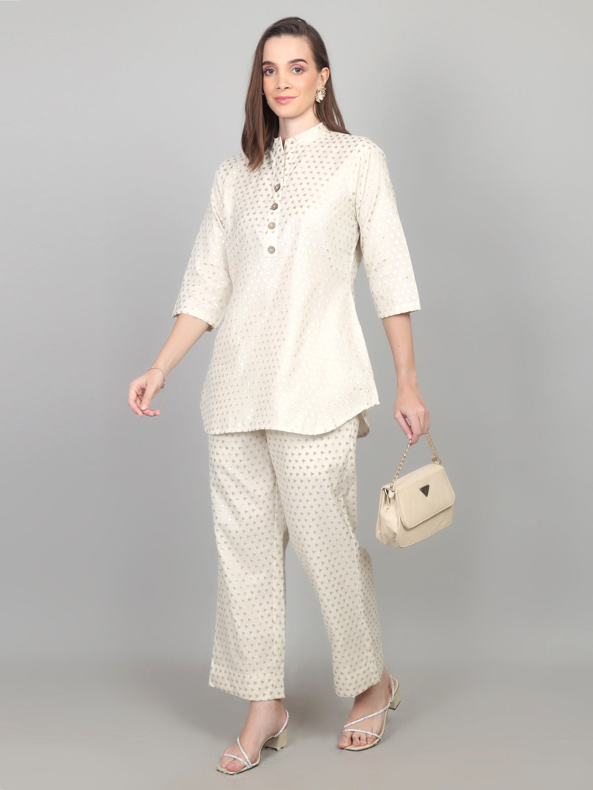 Ivory Textured Kurta Set with Minimal Embellishment